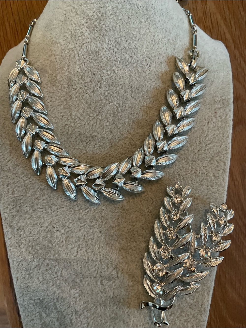 Coro 1950’s Demi-Parure Silver Leaf Statement Necklace and Brooch Set